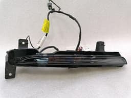 PORSCHE Porsche Cayman 718 GT4 Right Front Foglamp 982953352A Fog Lights Right — thumbnail 2