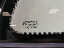 PORSCHE Porsche Cayman 718 GT4 Left Rear Quarter Glass 98154311112 Door Window 1⁄4 Rear L — thumbnail 3