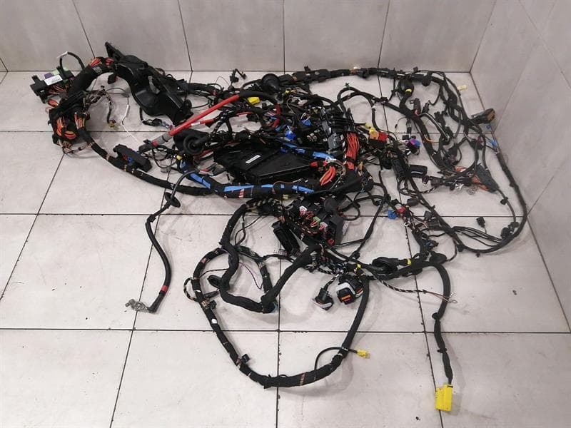 PORSCHE Porsche Cayman 718 GT4 Wiring Loom GT4 RHD MAIN Harness RHD RIGHT HANDLEBAR