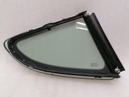 PORSCHE Porsche Cayman 718 GT4 Left Rear Quarter Glass 98154311112 Door Window 1⁄4 Rear — thumbnail 3