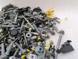 PORSCHE PORSCHE CAYMAN 718 GT4 SCREWS BOLTS BOLTS FROM ONE CAR — thumbnail 3
