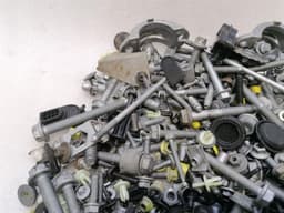 PORSCHE PORSCHE CAYMAN 718 GT4 SCREWS BOLTS BOLTS FROM ONE CAR — thumbnail 8