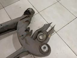 MERCEDES-BENZ Mercedes C63 AMG W205 Subframe Rear A2053503205 Axle Frame Rear Axle — thumbnail 3