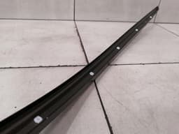PORSCHE Porsche Cayman 718 GT4 Body Moulding 98153748209 Strip RIGHT RIGHT — thumbnail 8