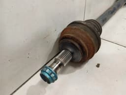MERCEDES-BENZ Mercedes C63 AMG W205 Drive Shaft Rear Re A2053500914 Rear Right Drive Shaft — thumbnail 5