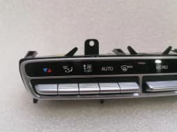 MERCEDES-BENZ Mercedes C Class W205 Auto Climate Control A2059058813 Climate Control Panel A/C — thumbnail 3