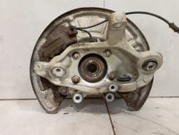 MERCEDES-BENZ Mercedes C63 AMG W205 Left Rear Hub A2053509713 Wheel Bearing Housing Rear Left — thumbnail 5