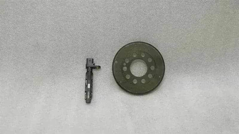 AUDI Audi RS6 4G RS7 Crankshaft Position Sensor 059906433F Pulse Generator Crankshaft