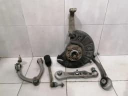 MERCEDES-BENZ Mercedes C63 AMG RWD W205 Right Front Hub A2053325400 Wheel Bearing Housing Front RE — thumbnail 1