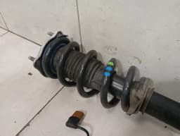 MERCEDES-BENZ Mercedes C63 AMG W205 Shock Absorber FRH A2053231600 Front Shock Absorber EDC — thumbnail 7