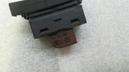 AUDI Audi RS6 4G right door switch 4G1962108 switch central locking right — thumbnail 4