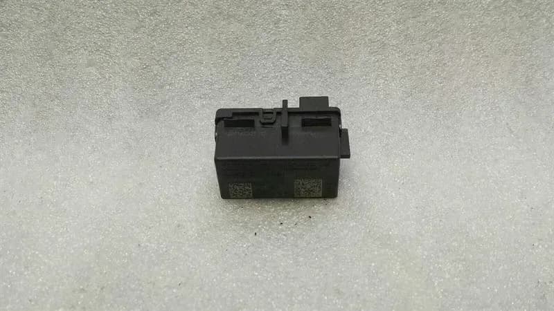 Audi RS6 4G Aerial / Antenna 4H0909131 Antenna Keyless Go