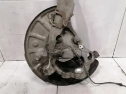 MERCEDES-BENZ Mercedes C63 AMG RWD W205 Right Front Hub A2053325400 Wheel Bearing Housing Front RE — thumbnail 9
