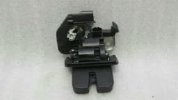 AUDI Audi RS6 4G boot lock 8R0827505A tailgate lock — thumbnail 7