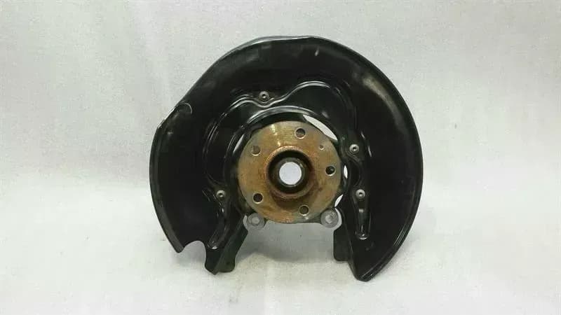AUDI Audi RS6 4G Right Rear Hub 4G0505432F wheel bearing housing rear right
