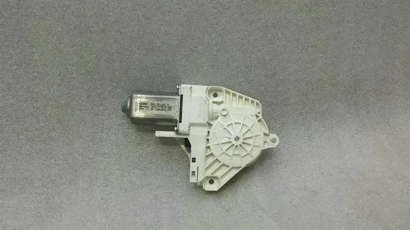 Audi RS6 4G FLH door window motor 8K0959801B power window motor front left