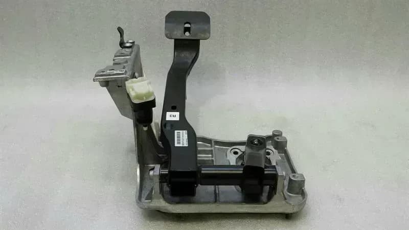 BENTLEY BENTLEY CONTINENTAL GTC V8S BRAKE PEDAL 3W2723150C RHD RIGHT HAND DRIVE