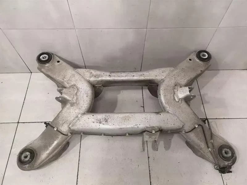BENTLEY Bentley Continental GT V8S Subframe Rear 3W8505235 Axle Frame Rear Axle