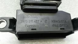 BENTLEY BENTLEY CONTINENTAL GTC V8S Relay 3W0915457A Relay — thumbnail 8