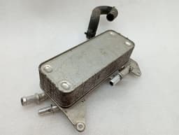 AUDI Audi RS7 A7 4G8 Engine Oil Cooler 4H0317021T Oil Cooler Radiator — thumbnail 5