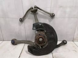 AUDI Audi RS7 A7 4G8 Right Front Hub 4G0407242C Wheel Bearing Housing Front Right — thumbnail 1