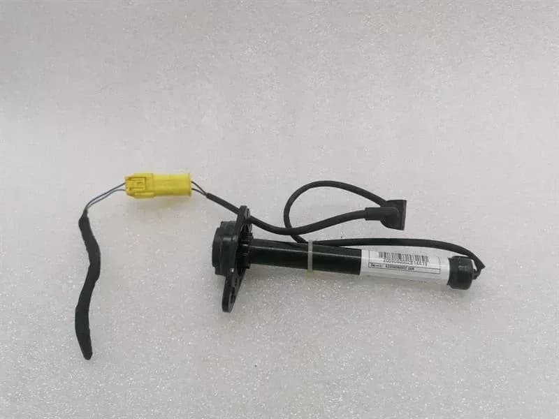 Mercedes C Class W205 Bonnet Actuator A2059060002 Hood Actuator