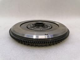 MERCEDES-BENZ Mercedes C63 AMG W205 Flywheel A1770301800 flywheel M177 DCT — thumbnail 4