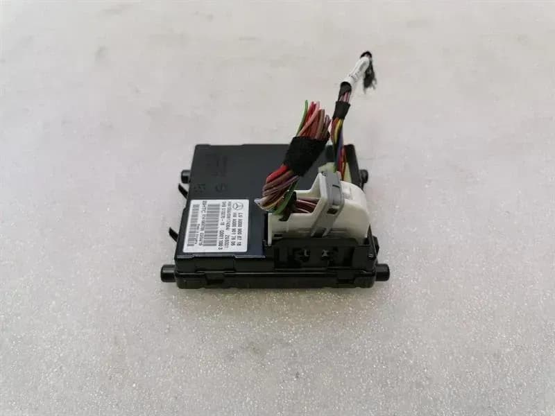 MERCEDES-BENZ Mercedes C Class W205 Climate Control Module A0009008718 Air Conditioning Control Unit