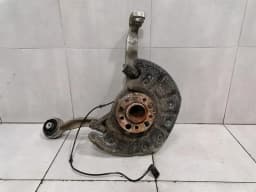 MERCEDES-BENZ Mercedes C63 AMG W205 Right Front Hub A2053325400 Wheel Bearing Case Front Right — thumbnail 9