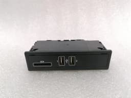 MERCEDES-BENZ Mercedes C Class W205 Electronic Module A2138200401 Control Unit USB MEDIA — thumbnail 1
