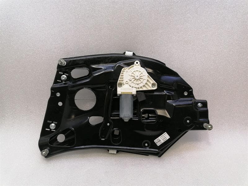 Mercedes CL W217 Right Rear Door Winder A2176703400 Rear Right Window