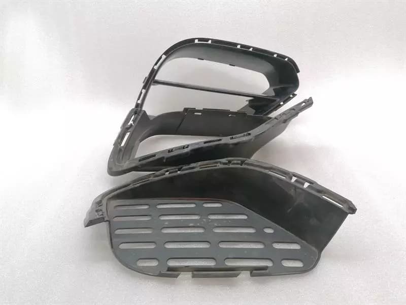 MERCEDES-BENZ Mercedes CL W217 Bumper Moulding A2178856400 Bumper Strip FRONT RIGHT AMG