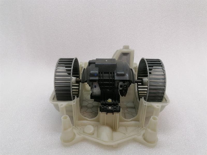 Mercedes CL W217 Heater Blower A2228202214 Engine Heater Blower