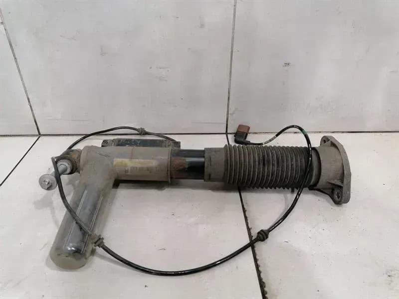 MERCEDES-BENZ Mercedes E63 Wagon W213 Shock Absorber Rear A2133200402 Rear Shock Absorber