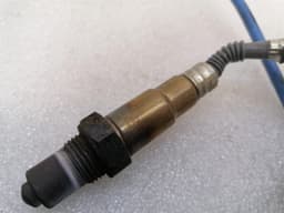MERCEDES-BENZ Mercedes CL63 AMG W217 Lambda Sensor Set A0005421100 HO2S Set M177 V8 — thumbnail 5