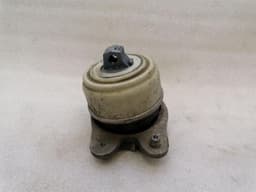 MERCEDES-BENZ Mercedes CL W217 Left Engine Mount A2222401900 Engine Holder Left — thumbnail 2