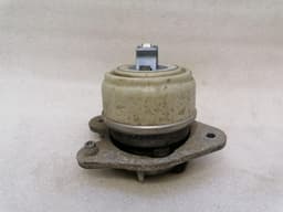 MERCEDES-BENZ Mercedes CL W217 Left Engine Mount A2222401900 Engine Holder Left — thumbnail 3