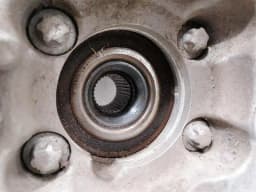 MERCEDES-BENZ Mercedes E63 AMG W213 Left Front Hub A2133305704 Wheel Bearing Housing Front Left — thumbnail 4