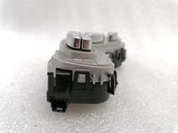 MERCEDES-BENZ Mercedes W238 W463 W213 Left Seat Switch A2139050004 Switch Left Seat — thumbnail 10
