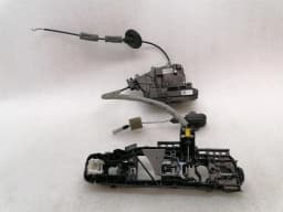 MERCEDES-BENZ MERCEDES GT C190 GTS S COUPE Left Door Lock A1907203902 RHD RIGHT HAND DRIVE — thumbnail 6