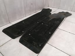 MERCEDES-BENZ MERCEDES GT C190 GTS S COUPE UNDERTRAY A1976800606 UNDERBODY TRIM — thumbnail 7