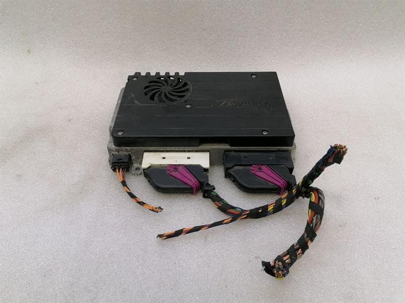 MERCEDES-BENZ Mercedes GT C190 GTS S COUPE Amplifier A1909007800 Amplifier HIGH END BURMESTER