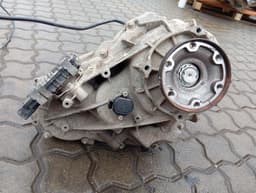 MERCEDES-BENZ MERCEDES G63 W463A W464 18-24 G63 AMG Transfer Box A4632803300 Transfer Case — thumbnail 7