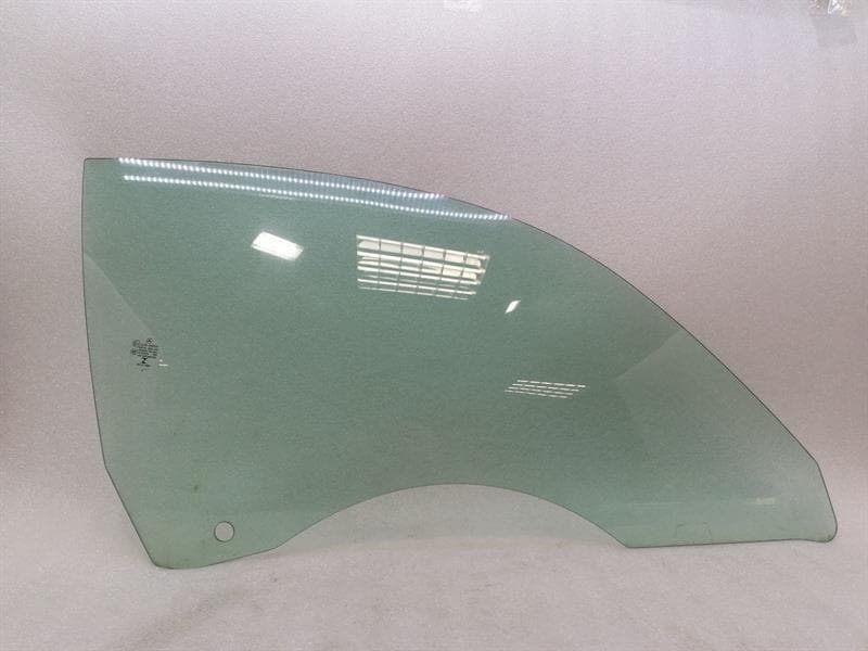 MERCEDES-BENZ Mercedes GT C190 GTS COUPE Right Front Door Glass A1907250010 Door Window Front R