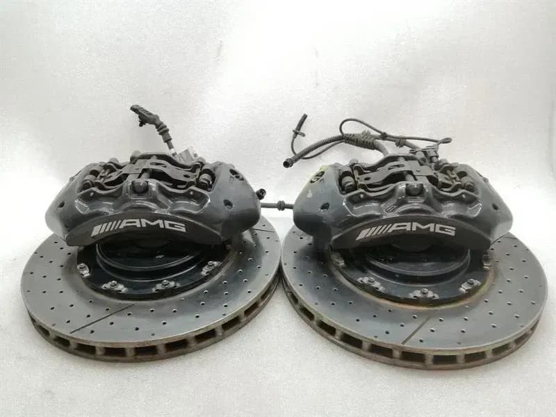 MERCEDES GT C190 GTS S COUPE Brake Caliper A1974212598 Brake Caliper AMG FRONT SET