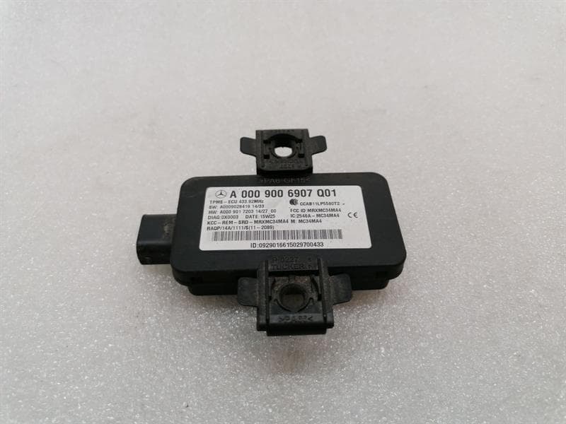 Mercedes GT C190 GTS S COUPE Electronic Module A0009006907 Control Unit RDK
