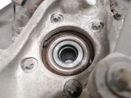 MERCEDES-BENZ Mercedes C63 AMG W205 Right Rear Hub A2053509813 Wheel Bearing Housing Rear Right — thumbnail 10