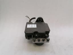 MERCEDES-BENZ MERCEDES C CLASS W205 A.B.S PUMP A2054313212 ABS PUMP HYDRAULIC BLOCK — thumbnail 1
