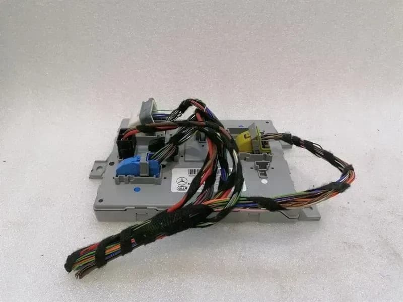MERCEDES-BENZ Mercedes C Class W205 BCM module A2229005914 comfort control unit