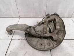 MERCEDES-BENZ Mercedes C63 AMG W205 Right Front Hub A2053300004 Wheel Bearing Housing Front Right — thumbnail 5